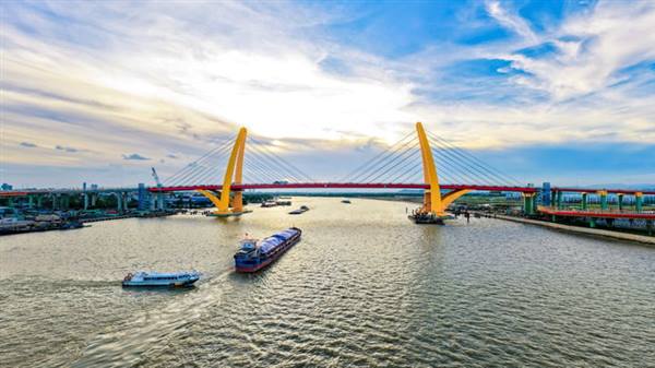 Inauguration of May Chai Bridge (Royal Bridge) over the Cam River