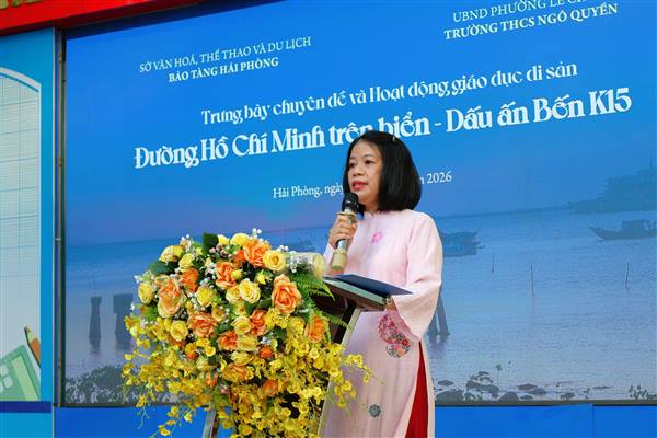 Heritage education activity "Ho Chi Minh Road on the sea - Impression of K15 Wharf": Spreading historical values to students