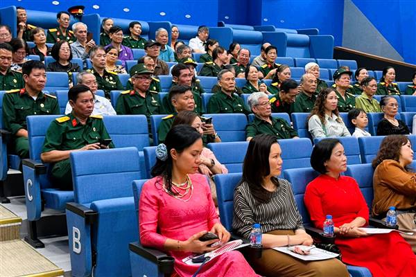Opening Ceremony of the Film Screening Series Celebrating Major Holidays in April–May and the Red Flamboyant Festival – Hai Phong 2026