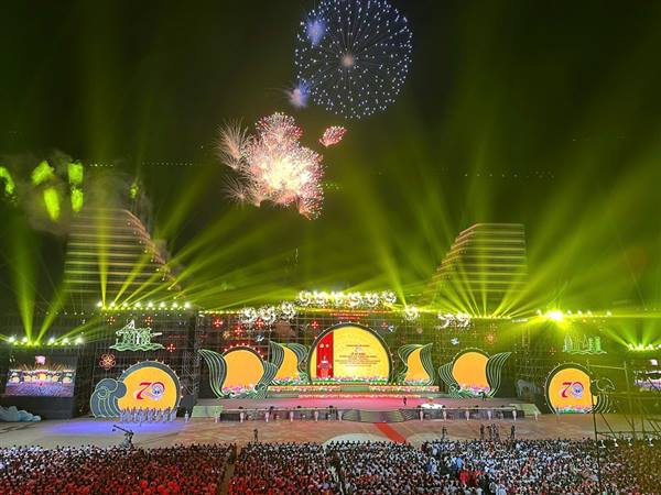 
Opening ceremony of the red flamboyant flower festival - Hai Phong 2026
