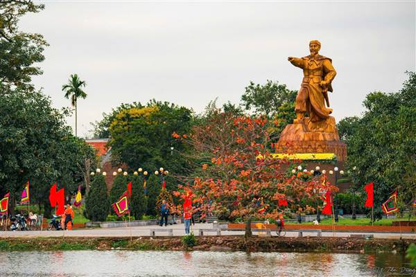 Commemorating the 1,088th anniversary of the Bach Dang Victory (938–2026): Dong Hai Ward holds a series of activities at the Tu Luong Xam special national heritage site