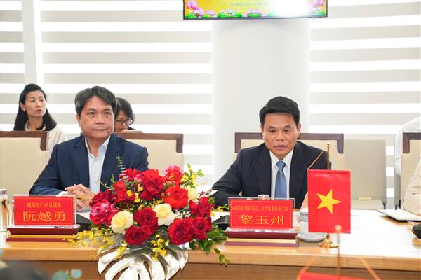 ハイフォン市と広東省（中国）は経済貿易発展における協力を強化します。