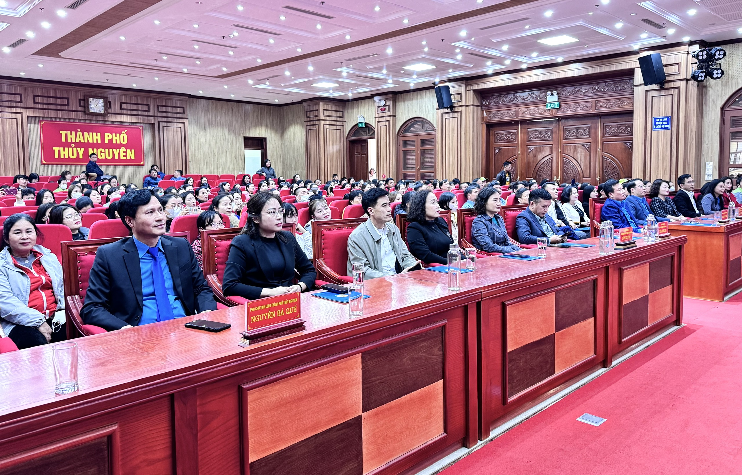 Nhấn vào ảnh để phóng to