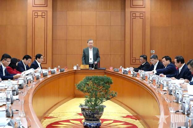 Tăng cường bảo vệ nền tảng tư tưởng của Đảng trước thềm Đại hội XIV