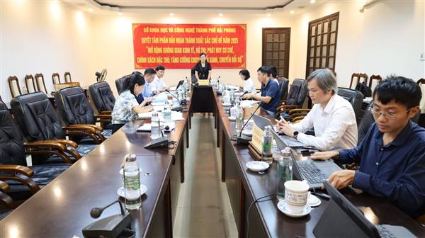 Nghiên cứu ứng dụng trí tuệ nhân tạo xây dựng hệ thống tra cứu và học tập tích cực HPUmind