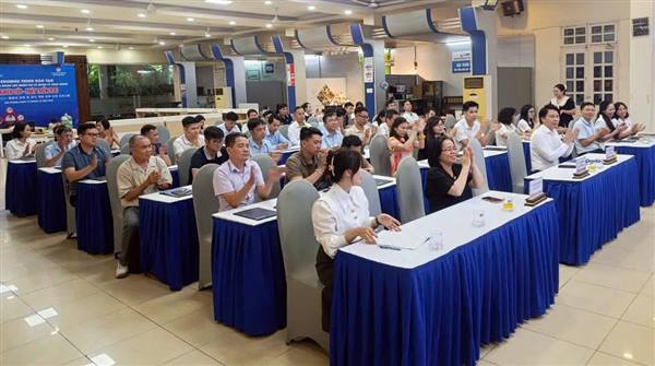 Lễ bế giảng chương trình đào tạo nâng cao năng lực quản trị và quản lý hoạt động nghiên cứu - phát triển (R&D)