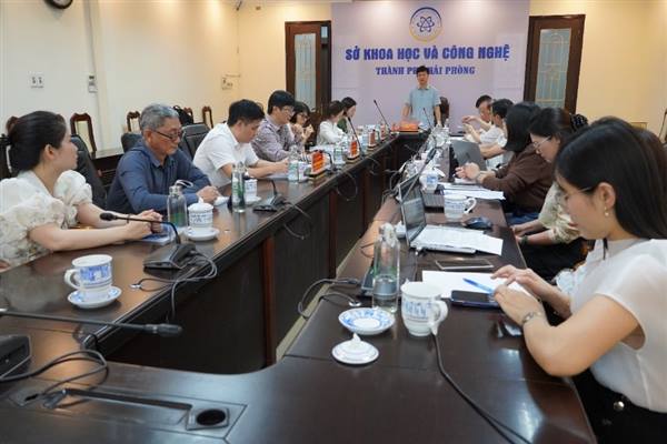 Đánh giá thực trạng và đề xuất giải pháp phòng chống bạo lực học đường trong các trường trung học cơ sở trên địa bàn tỉnh Hải Dương (nay là thành phố Hải Phòng)