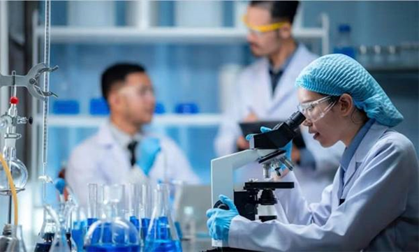 Khơi thông điểm nghẽn, đưa công nghệ chiến lược vào thực tiễn