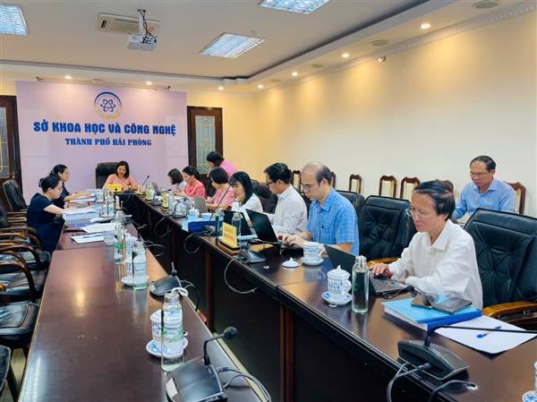 Nghiên cứu đề xuất bộ tiêu chí đánh giá và giải pháp phát triển kinh tế tuần hoàn tại thành phố Hải Phòng
