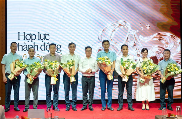 Hợp lực cùng tạo nên sức mạnh cộng đồng
