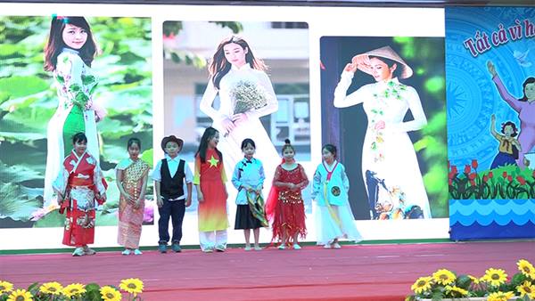 Trường tiểu học Ngọc Sơn tổ chức chuyên đề Đội cấp thành phố “Những chủ nhân tương lai: Sáng tạo – An toàn – Hội nhập”
