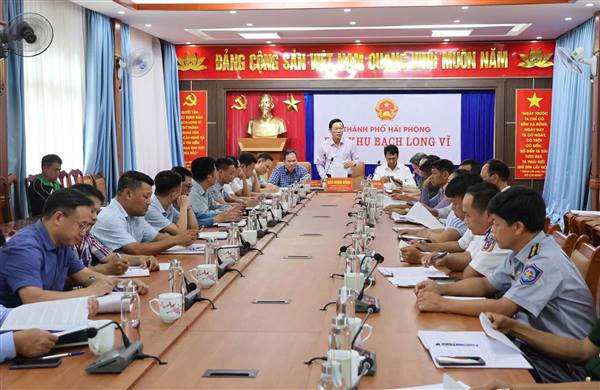 Ủy ban nhân dân đặc khu Bạch Long Vĩ sơ kết 9 tháng đầu năm, triển khai nhiệm vụ trọng tâm 3 tháng cuối năm 2026