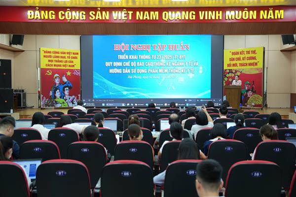 Hải Phòng: Tập huấn triển khai Thông tư 23 và phần mềm thống kê y tế cho hơn 200 cán bộ