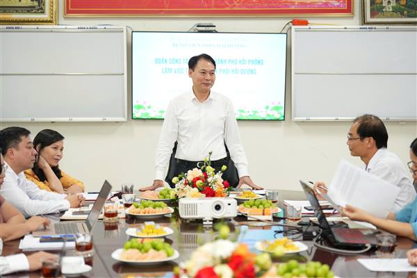 Giám đốc Sở Y tế làm việc với Bệnh viện Phổi Hải Dương