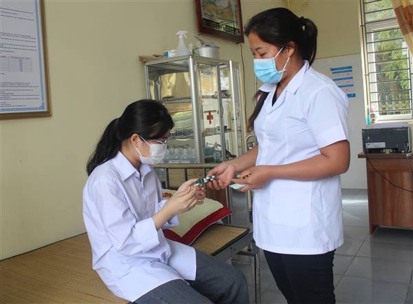 Tăng quyền lợi, giảm gánh nặng tài chính cho học sinh, sinh viên khi tham gia bảo hiểm y tế