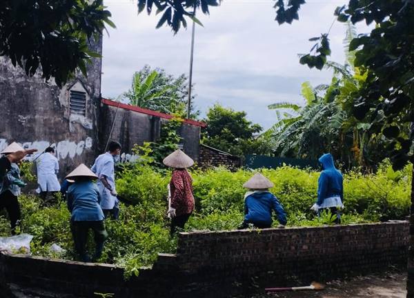 Tập trung xử lý ổ dịch sốt xuất huyết tại xã Mao Điền