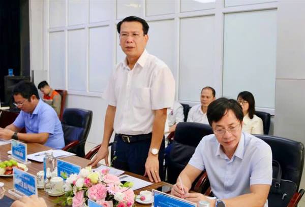 Đầu tư trọng tâm, trọng điểm cho y tế thành phố. 