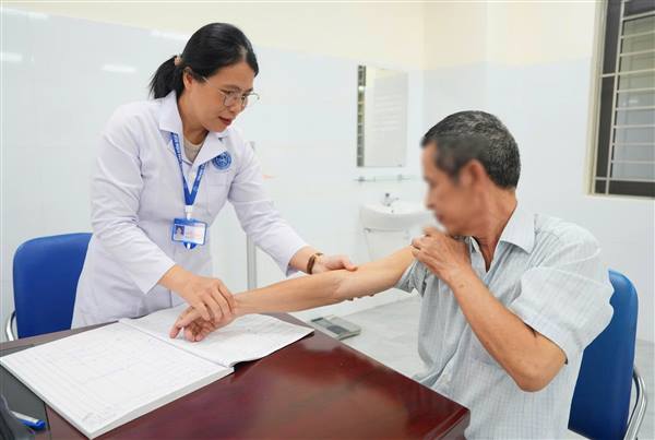 Nhiều trường hợp nhiễm sán chó, mèo