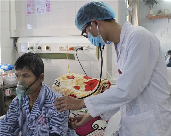 Đảm bảo sức khỏe người bệnh phổi tắc nghẽn mạn tính khi trời lạnh