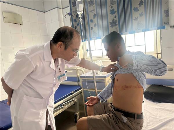 Bệnh viện Bệnh nhiệt đới Hải Dương điều trị ca zona thần kinh tổn thương lan rộng
