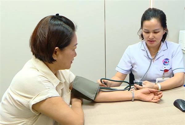 Mở rộng quyền lợi bảo hiểm y tế cho người bệnh. 