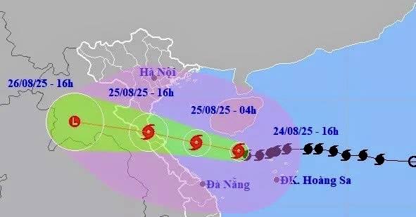 Bão số 5 suy yếu vẫn gây mưa lớn dồn dập, nguy cơ cao lũ quét, sạt lở ở 10 tỉnh
