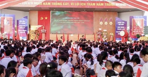 10 khoản tiền nhà trường không được thu của học sinh trong năm học mới 2025-2026