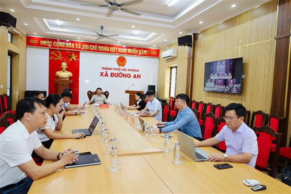 Xã Đường An tổ chức điểm cầu dự Hội nghị Thành ủy Hải Phòng lần thứ 5, NK 2025 – 2030