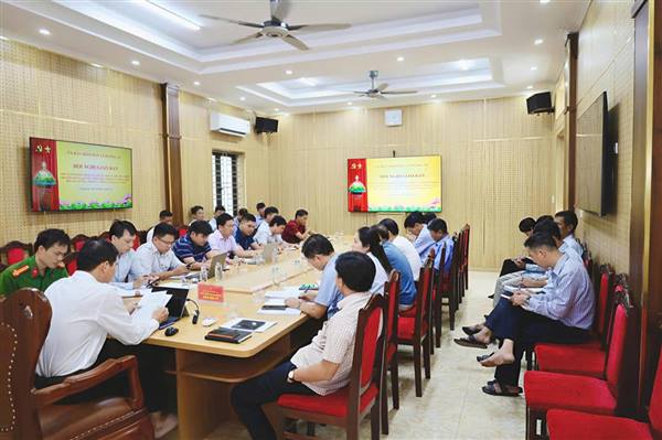 UBND xã Đường An tổ chức Hội nghị giao ban tháng 4 năm 2026