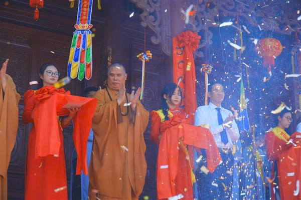 Thôn Hoàng Sơn khánh thành Ngôi Tam Bảo với tổng kinh phí trên 12tỷ 780triệu đồng