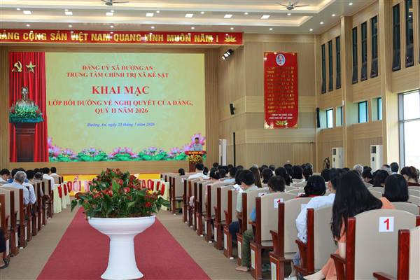 Lớp bồi dưỡng về quan điểm, chủ trương, nghị quyết của Đảng quý II/2026