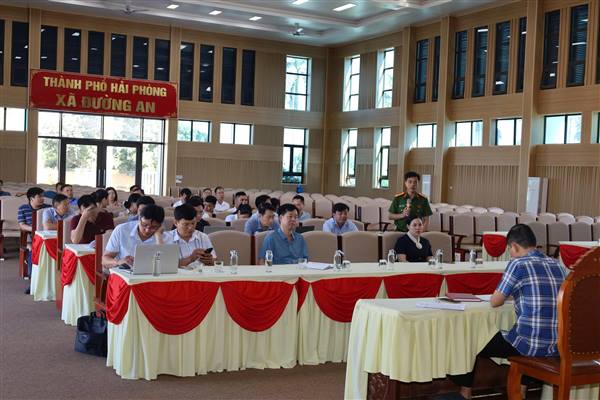 Xã Đường An tổ chức hội nghị rà soát các bước chuẩn bị cho công tác cưỡng chế thu hồi đất để thực hiện Dự án đầu tư xây dựng Điểm dân cư mới Tranh Trong