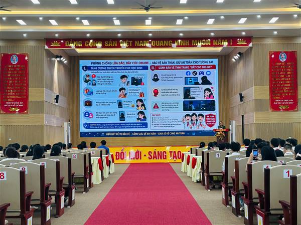BCĐ HĐH XÃ ĐƯỜNG AN TỔ CHỨC TUYÊN TRUYỀN PHÒNG, CHỐNG TAI NẠN THƯƠNG TÍCH, ĐUỐI NƯỚC, BẠO LỰC HỌC ĐƯỜNG, XÂM HẠI TRẺ EM VÀ KỸ NĂNG TỰ BẢO VỆ TRÊN KHÔNG GIAN MẠNG