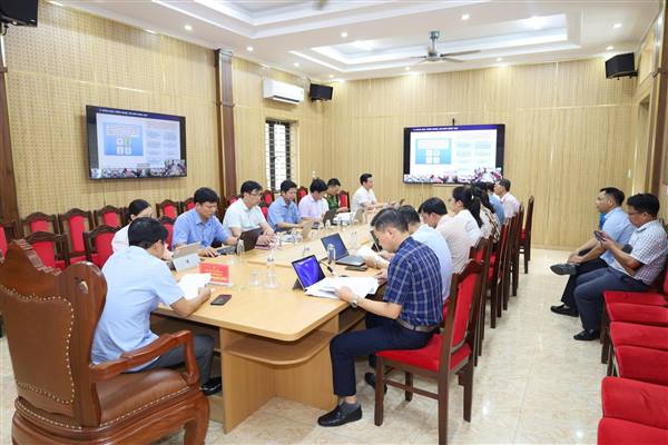 XÃ ĐƯỜNG AN THAM DỰ HỘI NGHỊ TRỰC TUYẾN PHIÊN HỌP CHUYÊN ĐỀ CỦA BCĐ CHÍNH PHỦ VỀ PHÁT TRIỂN KHOA HỌC, CÔNG NGHỆ, ĐỔI MỚI SÁNG TẠO, CHUYỂN ĐỔI SỐ VÀ ĐỀ ÁN 06