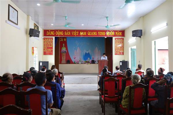 Trung tâm dịch vụ sự nghiệp công xã Đường An tổ chức tập huấn chuyển giao khoa học kỹ thuật vụ lúa mùa năm 2026