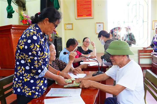 Niềm vui người dân phường Ái Quốc trong ngày Tết Độc lập
