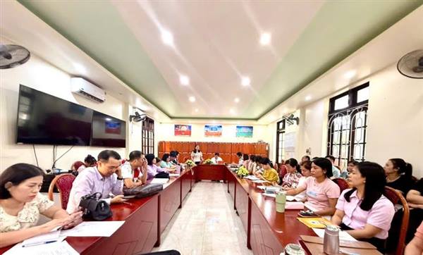 ĐỔI MỚI VÀ NÂNG CAO CHẤT LƯỢNG SINH HOẠT CHI BỘ TẠI CHI BỘ TRƯỜNG THCS LÊ CHÂN