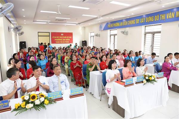 ĐẠI HỘI ĐẠI BIỂU PHỤ NỮ PHƯỜNG AN BIÊN LẦN THỨ I, NHIỆM KỲ 2025-2030 THÀNH CÔNG TỐT ĐẸP