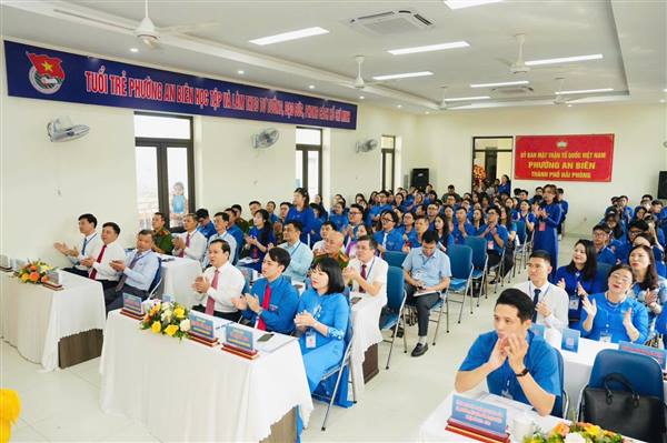 ĐẠI HỘI ĐẠI BIỂU ĐOÀN TNCS HỒ CHÍ MINH PHƯỜNG AN BIÊN LẦN THỨ I, NHIỆM KỲ 2025 - 2030 THÀNH CÔNG TỐT ĐẸP