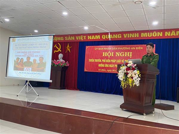 PHƯỜNG AN BIÊN TỔ CHỨC HỘI NGHỊ TUYÊN TRUYỀN, PHỔ BIẾN PHÁP LUẬT VỀ PHÒNG, CHỐNG MA TÚY HƯỞNG ỨNG NGÀY PHÁP LUẬT VIỆT NAM