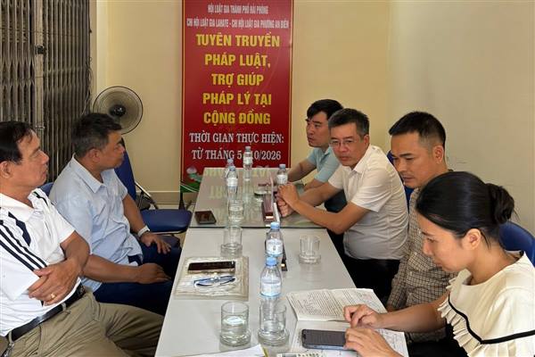 ỦY BAN NHÂN DÂN PHƯỜNG AN BIÊN TỔ CHỨC TƯ VẤN PHÁP LUẬT MIỄN PHÍ CHO NHÂN DÂN TRÊN ĐỊA BÀN PHƯỜNG