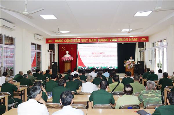 TRUNG TÂM CHÍNH TRỊ PHƯỜNG LÊ CHÂN PHỐI HỢP VỚI HỘI CỰU CHIẾN BINH PHƯỜNG AN BIÊN BỒI DƯỠNG NGHIỆP VỤ CÁN BỘ HỘI CỰU CHIẾN BINH CƠ SỞ NĂM 2026