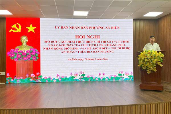 PHƯỜNG AN BIÊN MỞ ĐỢT CAO ĐIỂM THỰC HIỆN CHỈ THỊ 17 CỦA CHỦ TỊCH UBND THÀNH PHỐ VÀ NHÂN RỘNG MÔ HÌNH “ VỈA HÈ SẠCH ĐẸP- NGƯỜI ĐI BỘ AN TOÀN”.