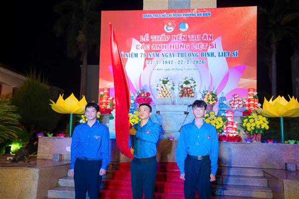 LỄ THẮP NẾN TRI ÂN CÁC ANH HÙNG LIỆT SĨ NHÂN DỊP KỶ NIỆM 79 NĂM NGÀY THƯƠNG BINH, LIỆT SĨ