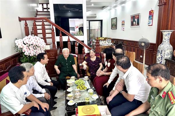 PHƯỜNG AN BIÊN TIẾP TỤC CÁC HOẠT ĐỘNG TRI ÂN NHÂN DỊP 27/7
