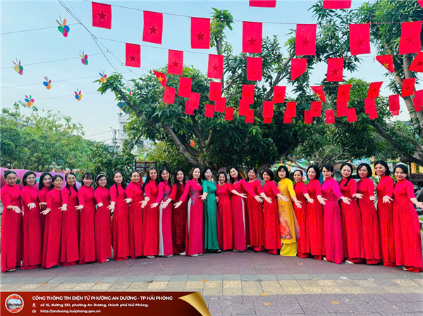 Chi hội Phụ nữ trường Mầm non An Dương tích cực tham gia các phong trào thi đua yêu nước, xây dựng nếp sống văn hóa và hình ảnh người phụ nữ An Dương “Tự tin - Tự trọng - Trung hậu - Đảm đang”.