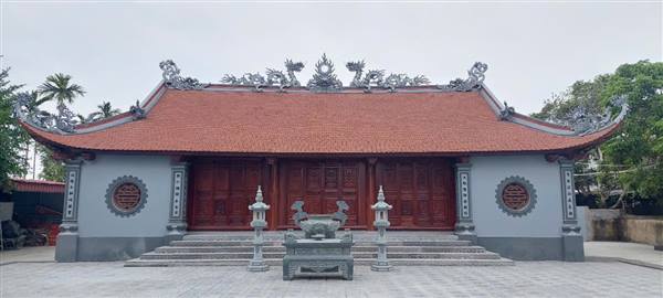 DI TÍCH LỊCH SỬ VĂN HÓA CẤP QUỐC GIA ĐÌNH QUỲNH HOÀNG, XÃ NAM SƠN, HUYỆN AN DƯƠNG
(Nay là Tổ dân phố Quỳnh Hoàng, phường An Dương)
