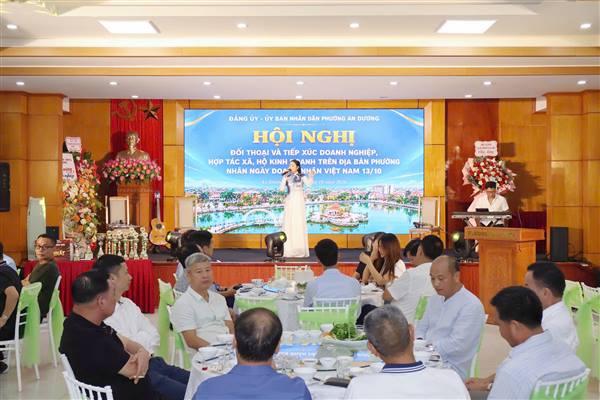 Phường An Dương tổ chức hội nghị đối thoại, tiếp xúc doanh nghiệp, hợp tác xã, hộ kinh doanh nhân ngày doanh nhân việt nam 13/10