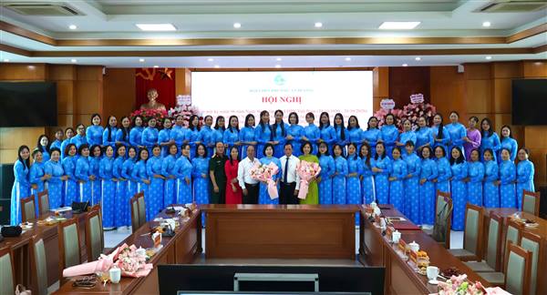 HỘI LHPN PHƯỜNG AN DƯƠNG TỔ CHỨC HỘI NGHỊ GẶP MẶT KỶ NIỆM 96 NĂM NGÀY THÀNH LẬP HỘI LHPN VIỆT NAM