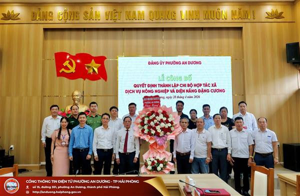 HỘI NGHỊ CÔNG BỐ QUYẾT ĐỊNH CỦA BAN CHẤP HÀNH ĐẢNG BỘ PHƯỜNG VỀ VIỆC THÀNH LẬP CHI BỘ HỢP TÁC XÃ DỊCH VỤ NÔNG NGHIỆP VÀ ĐIỆN NĂNG ĐẶNG CƯƠNG